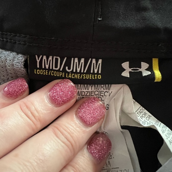 Under Armour shorts size JM loose. Black. - Picture 7 of 7